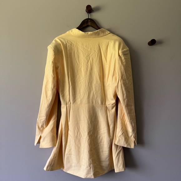 DANIELLE BERNSTEIN BY WEWOREWHAT CUT OUT MINI BLAZER DRESS YELLOW SIZE XL - Picture 2 of 7